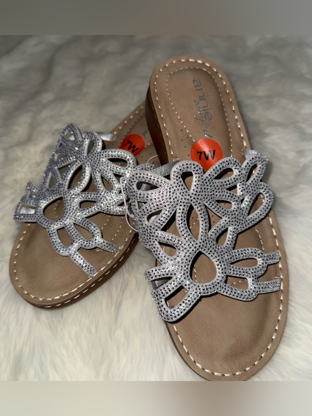 Annie Comfort Wedge Sandals Size 7W